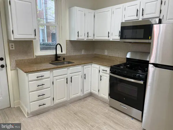 823 N HUTTON ST, Philadelphia, PA 19104