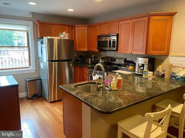 617 S 17TH ST, Philadelphia, PA 19146