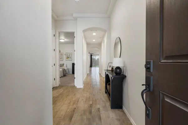 4141 Crowned Eagle LOOP NE, Rio Rancho, NM 87144