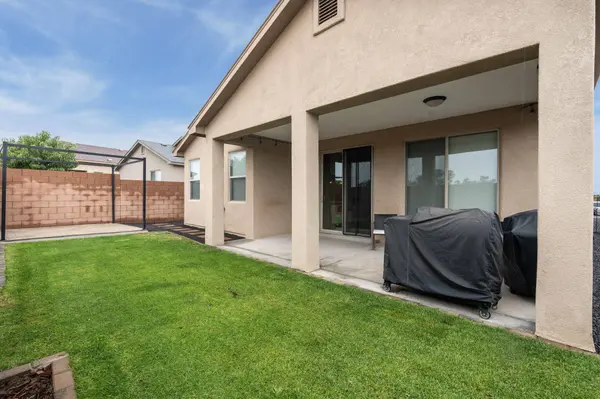 4141 Crowned Eagle LOOP NE, Rio Rancho, NM 87144