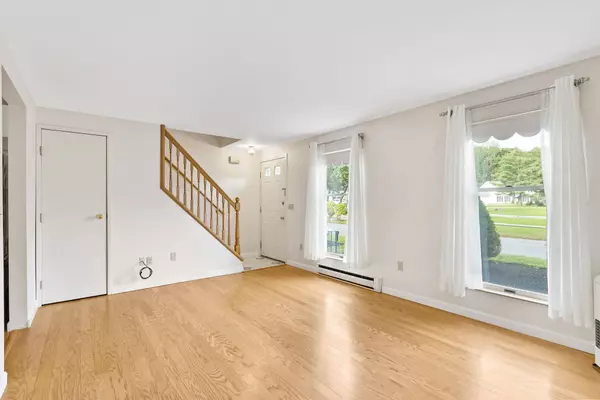 5 Everett CT #5, Westbrook, ME 04092