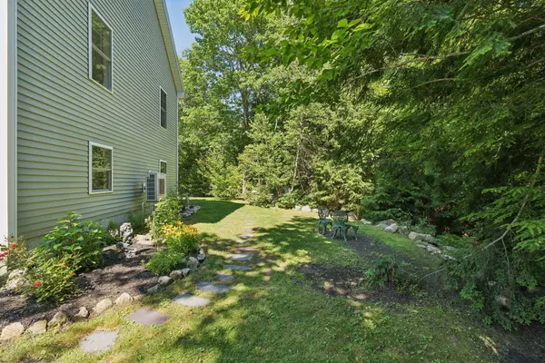 129 Beaver Creek Farm RD, Bridgton, ME 04009