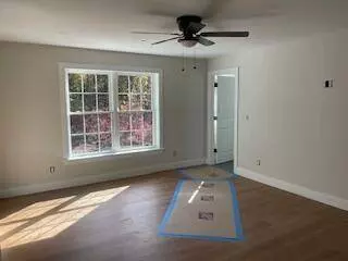 39 Jasper LN, Arundel, ME 04046