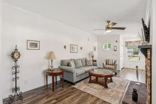 17 Rods WAY, Arundel, ME 04046