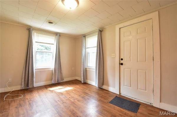 1109 W Corbin ST, Bethalto, IL 62010