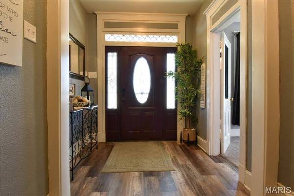 821 N State ST, Litchfield, IL 62056