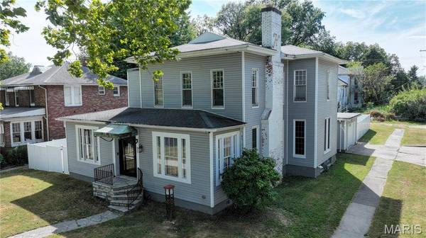 821 N State ST, Litchfield, IL 62056