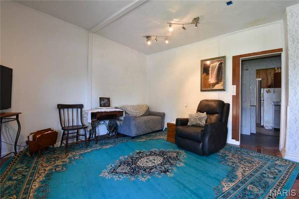 418 E Elm ST, Gillespie, IL 62033