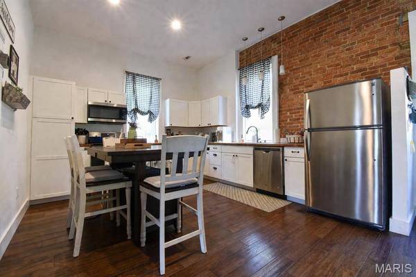 303 W 1st South ST, Mount Olive, IL 62069