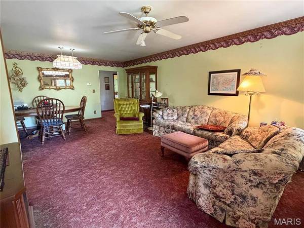 100 Fisher AVE, Sawyerville, IL 62085