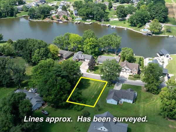 1590 Su Twan Drive, Worden, IL