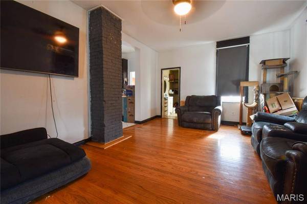 500 W 1st South ST, Mount Olive, IL 62069