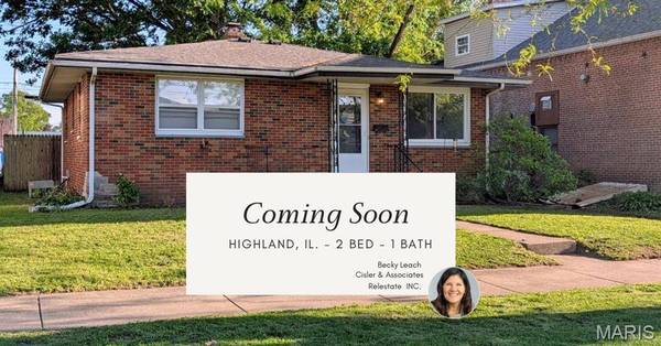 1304 Main ST, Highland, IL 62249