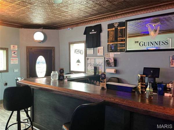 207 W Central AVE, Benld, IL 62009