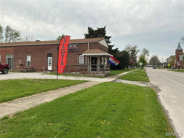 207 W Central AVE, Benld, IL 62009