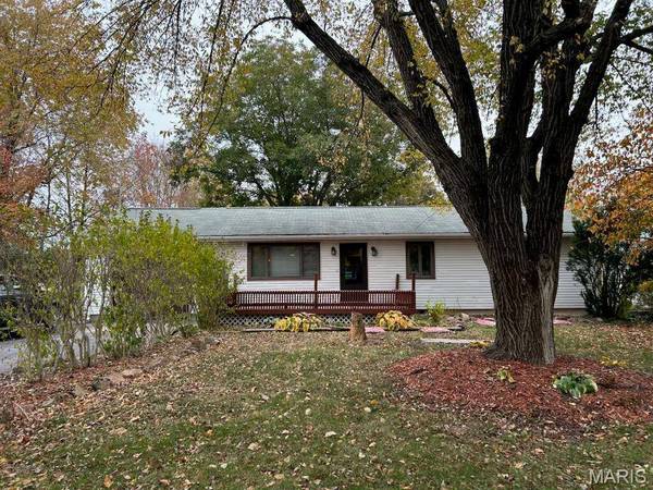 10198 S Old Route 66, Litchfield, IL 62056