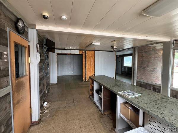 536 Veterans Memorial DR, Livingston, IL 62058