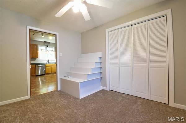 315 Irene ST, Staunton, IL 62088