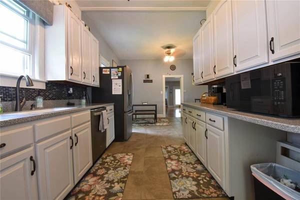 615 N Illinois AVE, Litchfield, IL 62056