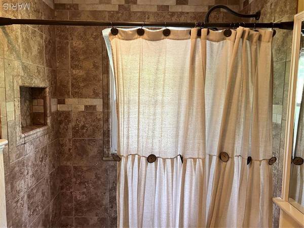 5007 Seiler RD, Dorsey, IL 62021