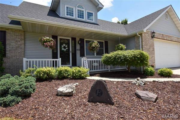 408 Marty Graten CT, Hamel, IL 62046