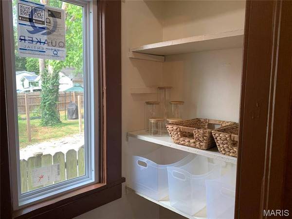 430 S Jackson ST, Litchfield, IL 62056