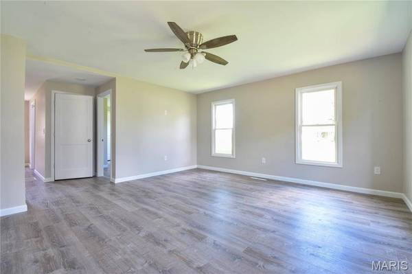 322 E 4th ST, Staunton, IL 62088