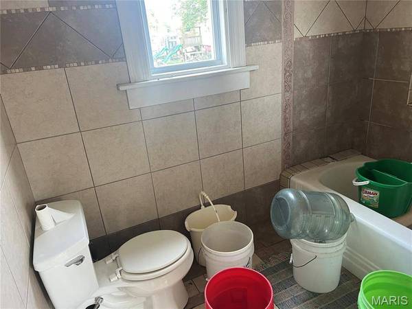 410 N 7th ST, Benld, IL 62009