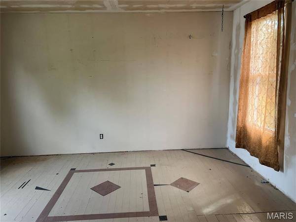 410 N 7th ST, Benld, IL 62009