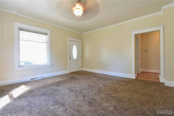 500 Benton ST, Mount Olive, IL 62069