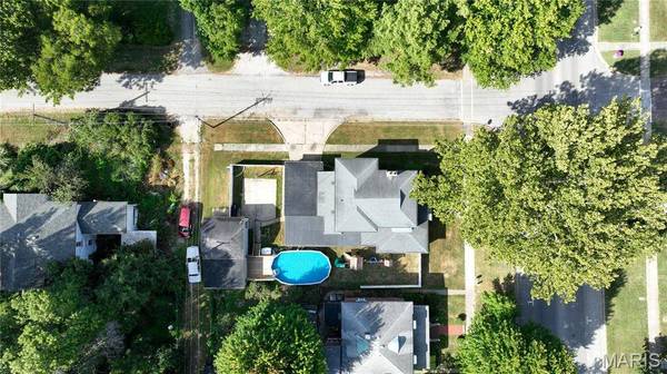 821 N State ST, Litchfield, IL 62056