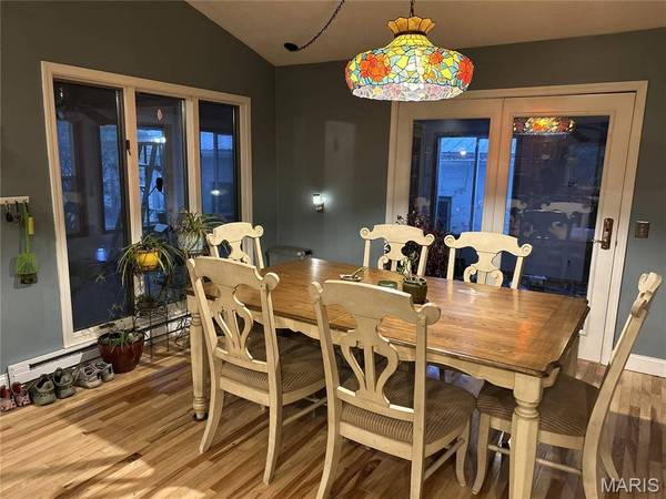 10198 S Old Route 66, Litchfield, IL 62056