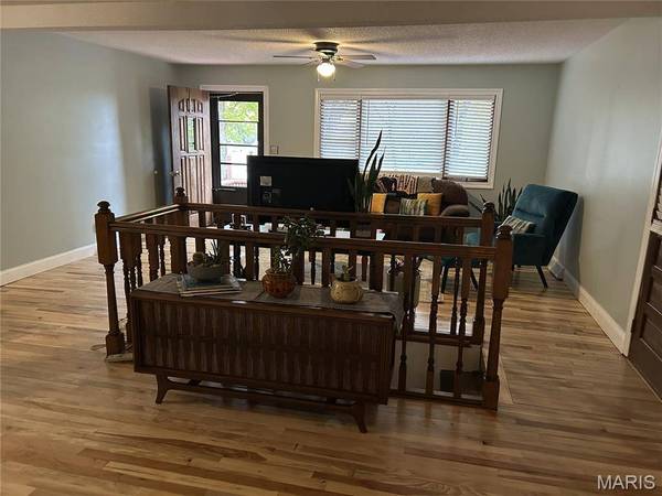 10198 S Old Route 66, Litchfield, IL 62056