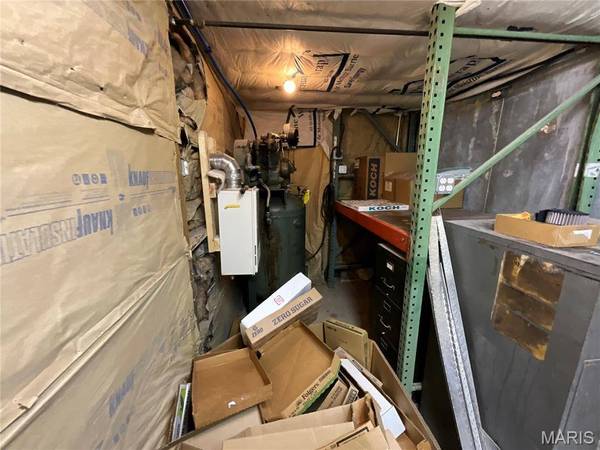 406 E 2nd North ST, Mount Olive, IL 62069