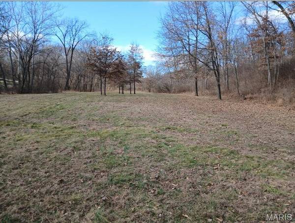 # Windy Hill RD, Staunton, IL 62088