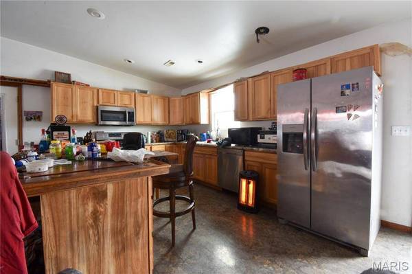 21023 Old Route 66, Mount Olive, IL 62069