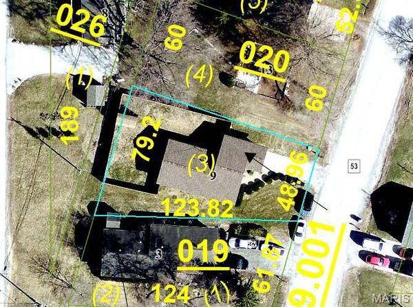 9 N Main ST, Moro, IL 62067