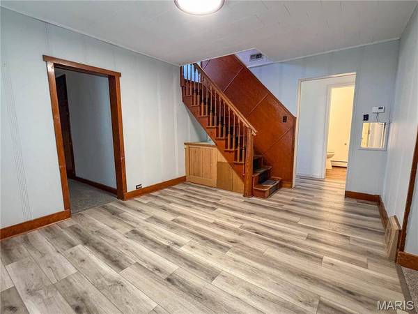 311 E 1st North ST, Mount Olive, IL 62069