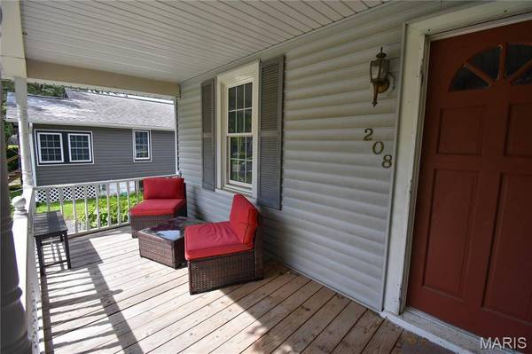 208 Wisconsin AVE, Alton, IL 62002