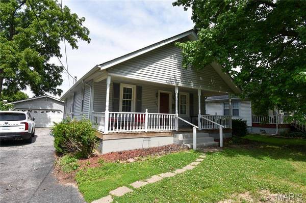 208 Wisconsin AVE, Alton, IL 62002
