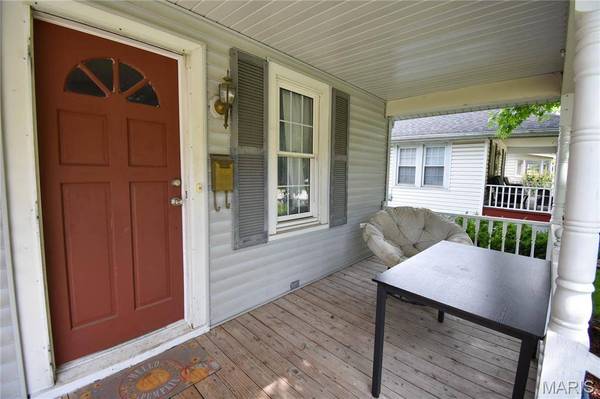 208 Wisconsin AVE, Alton, IL 62002