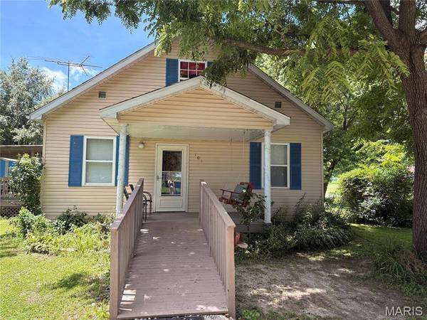 101 Mor, Wilsonville, IL 62093