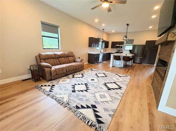 200 W 7th North ST, Mount Olive, IL 62069