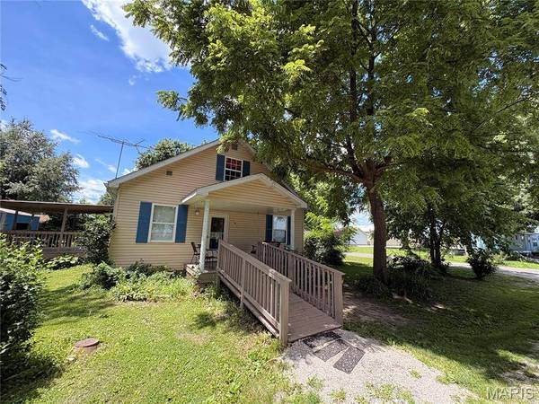 101 Mor, Wilsonville, IL 62093