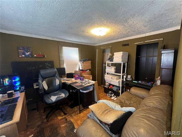 414 E Wilson AVE, Gillespie, IL 62033