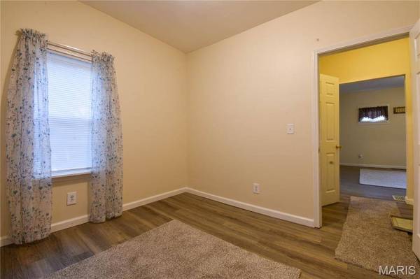 406 S Jersey ST, Gillespie, IL 62033
