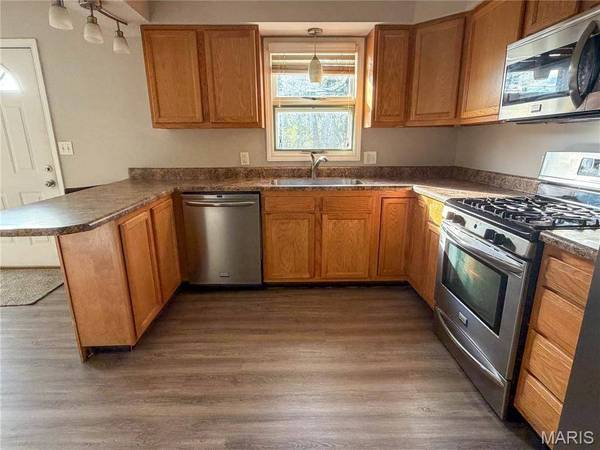 832 S Franklin ST, Litchfield, IL 62056