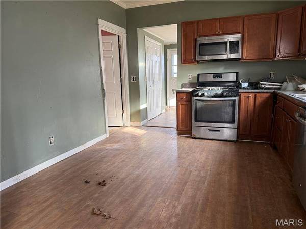 708 N 7th ST, Benld, IL 62009