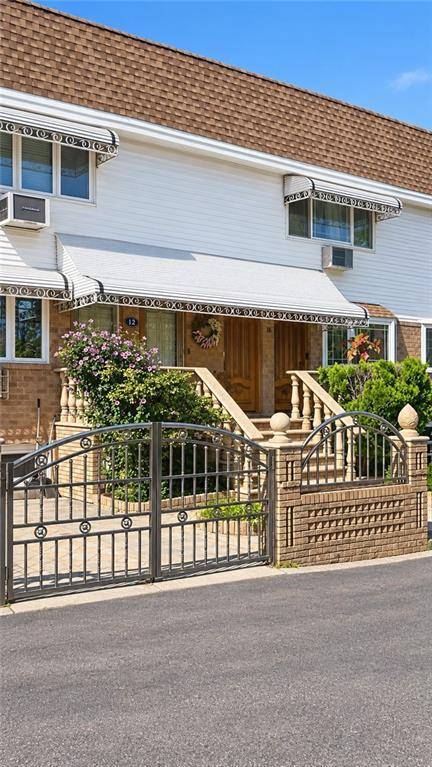 12 McKibbin CT