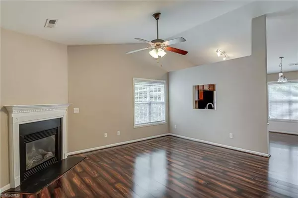 4707 Summerlyn Place DR, Kernersville, NC 27284